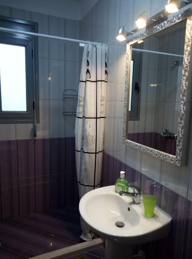 Elen Apartment - Adults Only Orikum Bagian luar foto